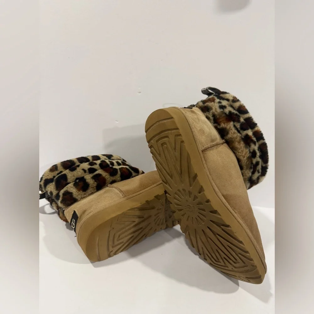 UGG authentic classic